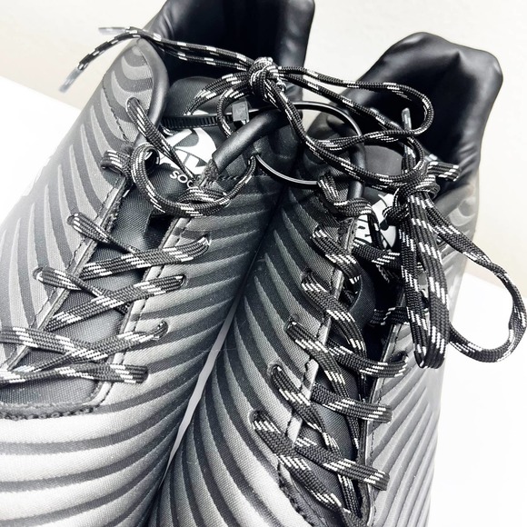 NEW BRAVA Exempt Turf Soccer Cleats Black/Gray Mens Size 7.5 - Picture 3 of 6